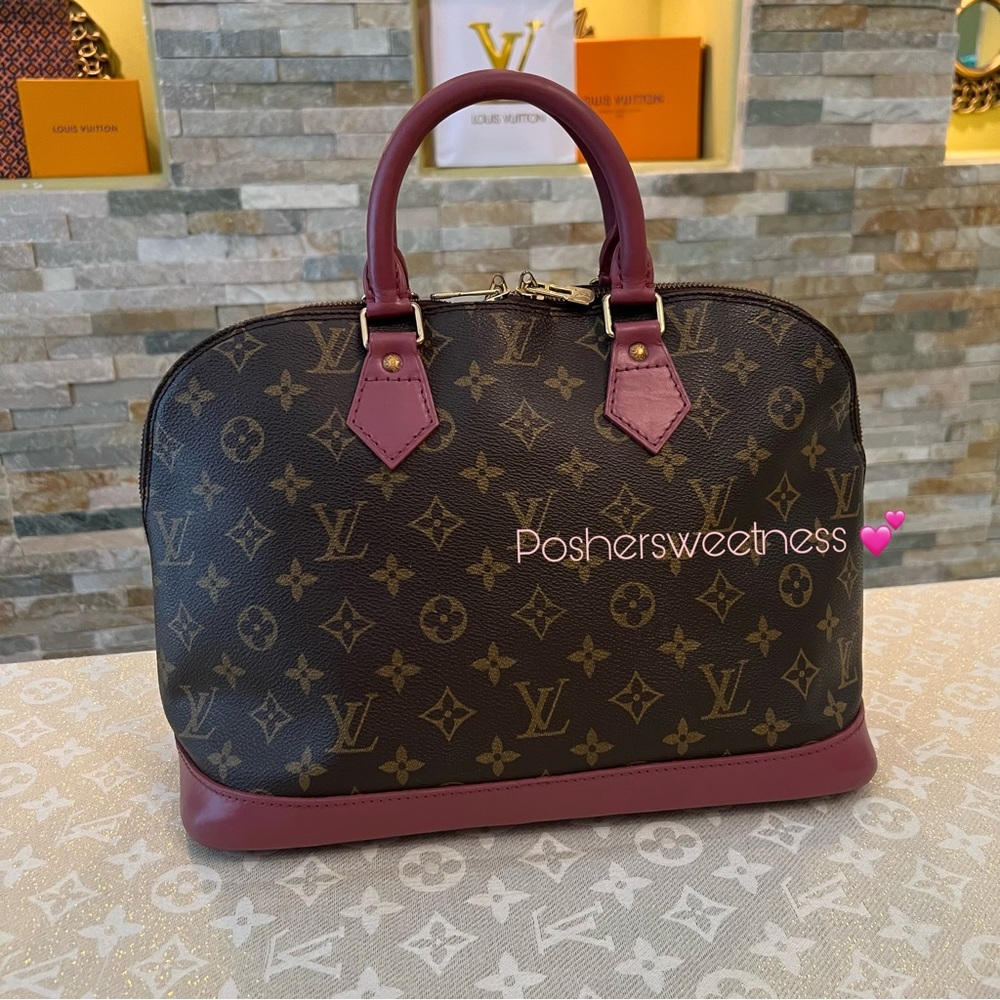 SOLD Louis Vuitton Alma Handbag❤️